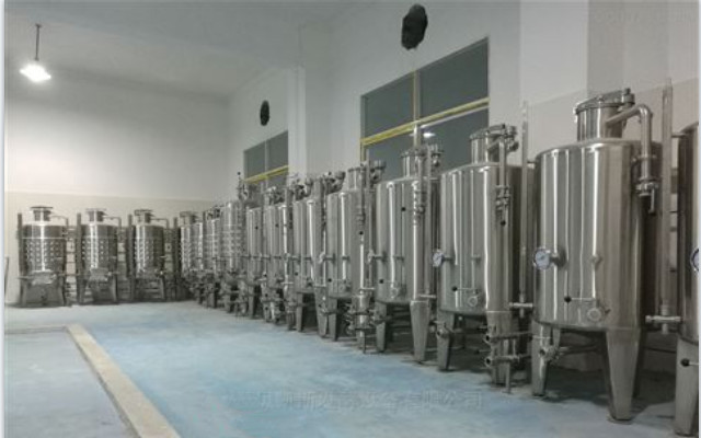 桑葚果酒生產(chǎn)設(shè)備 桑葚果酒生產(chǎn)設(shè)備